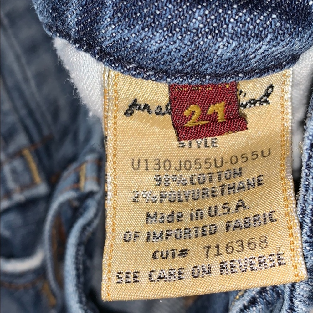 7 For All Mankind boot cut denim Host Pick🎉 - Picture 7 of 7